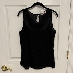 Chris & Carol Black Sleeveless Blouse